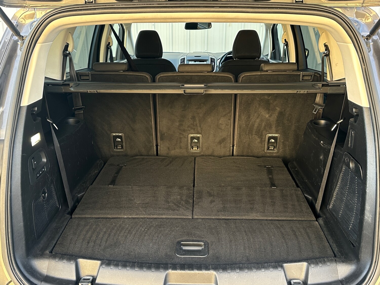 Used Ford S-Max 2018 for sale - 76378919: Photo 9