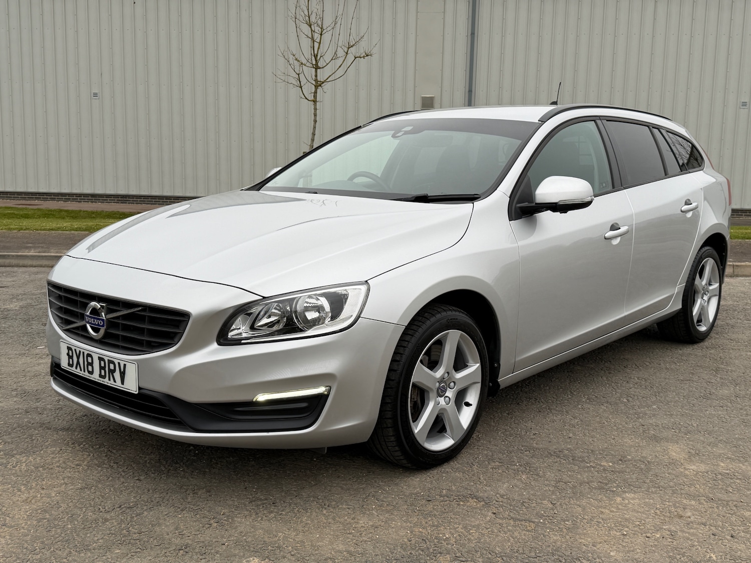 Used Volvo V60 2018 for sale - 78085040: Photo 26
