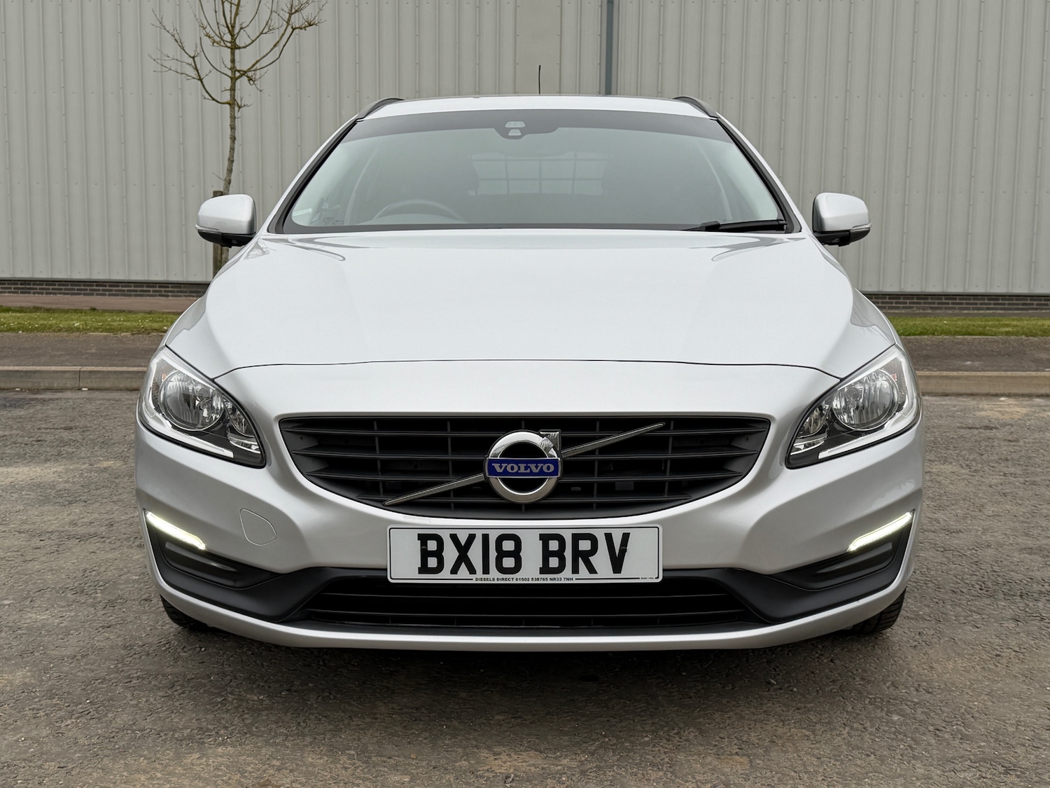 Used Volvo V60 2018 for sale - 78085040: Photo 5