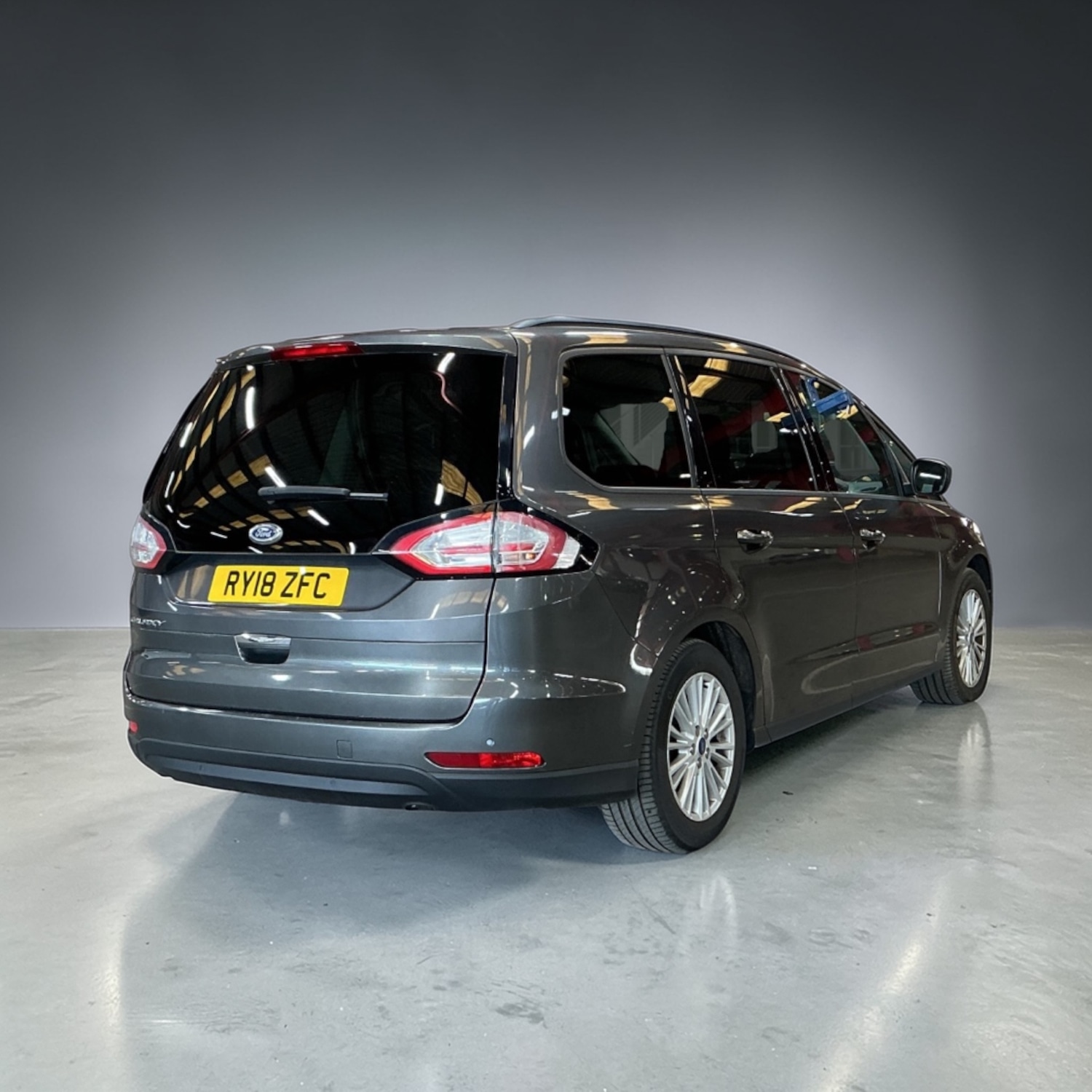 Used Ford Galaxy 2018 for sale - 78060671: Photo 3