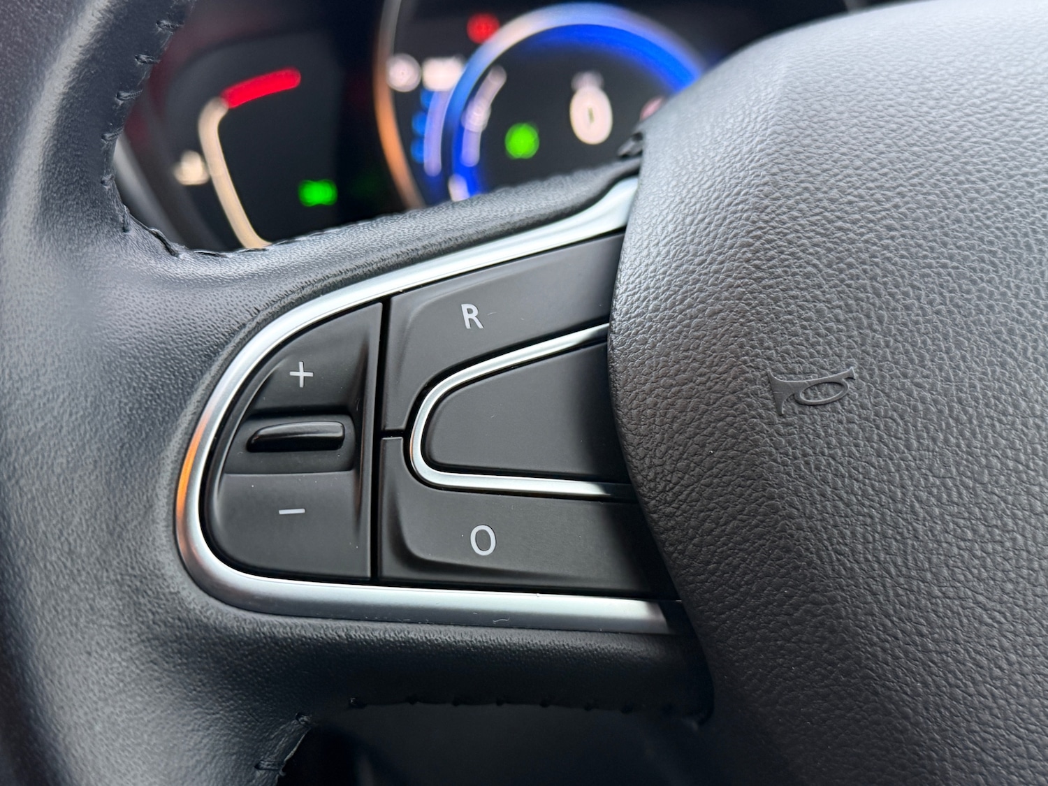 Used Renault Kadjar 2017 for sale - 76643757: Photo 14