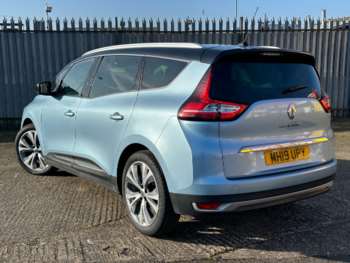 Used Renault Grand Scenic 2019 for sale - 74279876: Photo