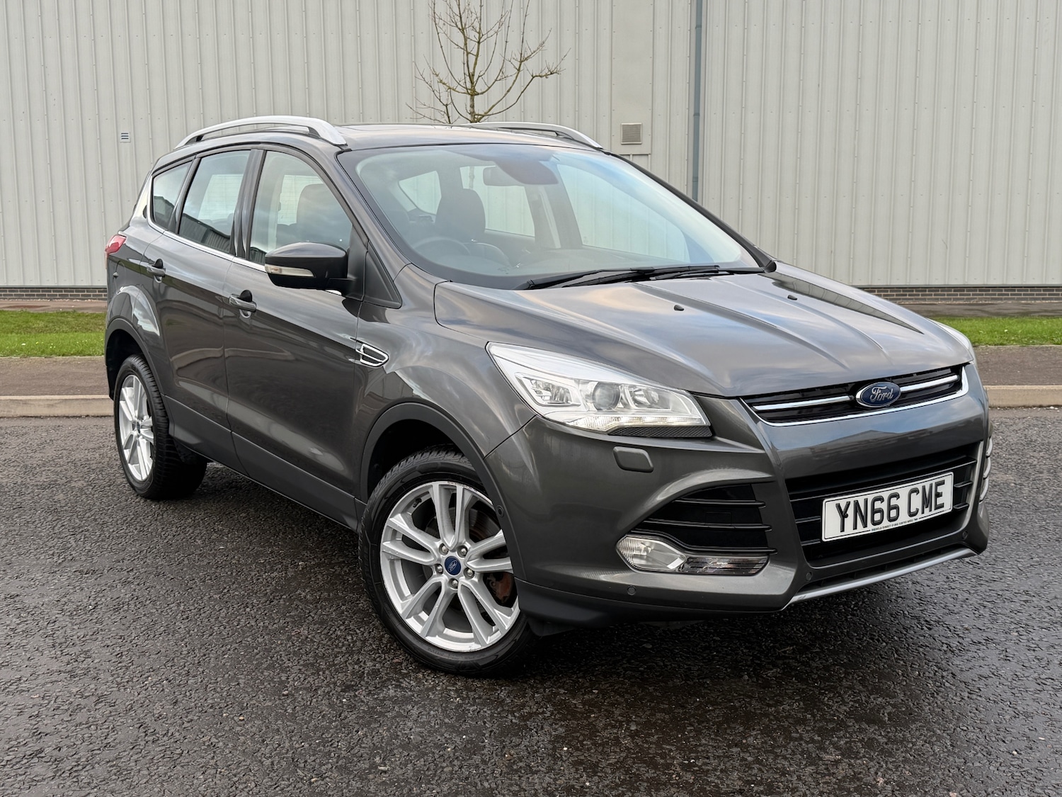 Used Ford Kuga 2016 for sale - 76855473: Photo 1