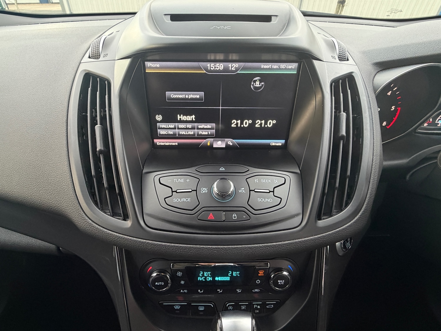 Used Ford Kuga 2016 for sale - 76855473: Photo 19