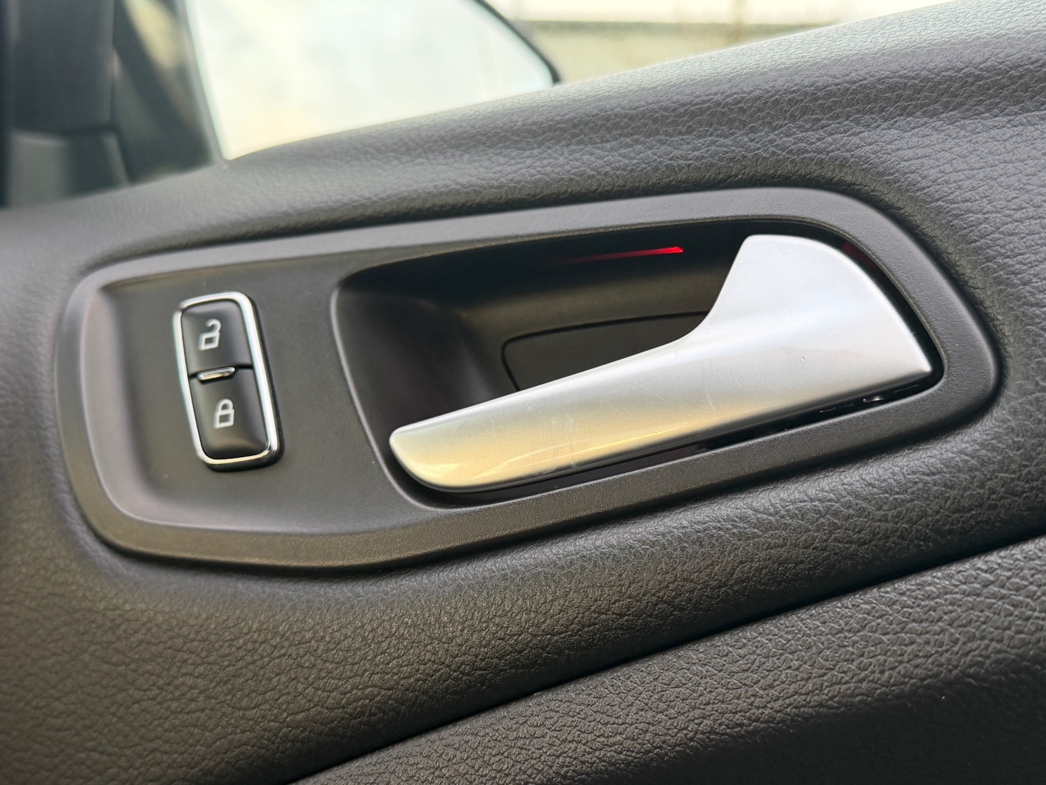 Used Ford Kuga 2016 for sale - 76855473: Photo 27