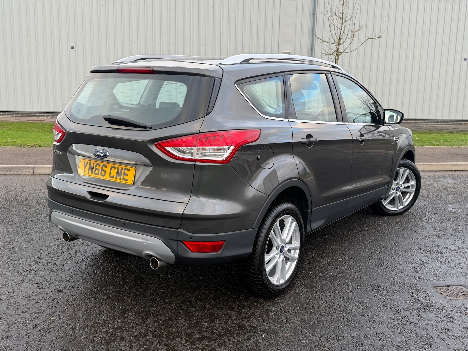 Used Ford Kuga 2016 for sale - 76855473: Photo 4