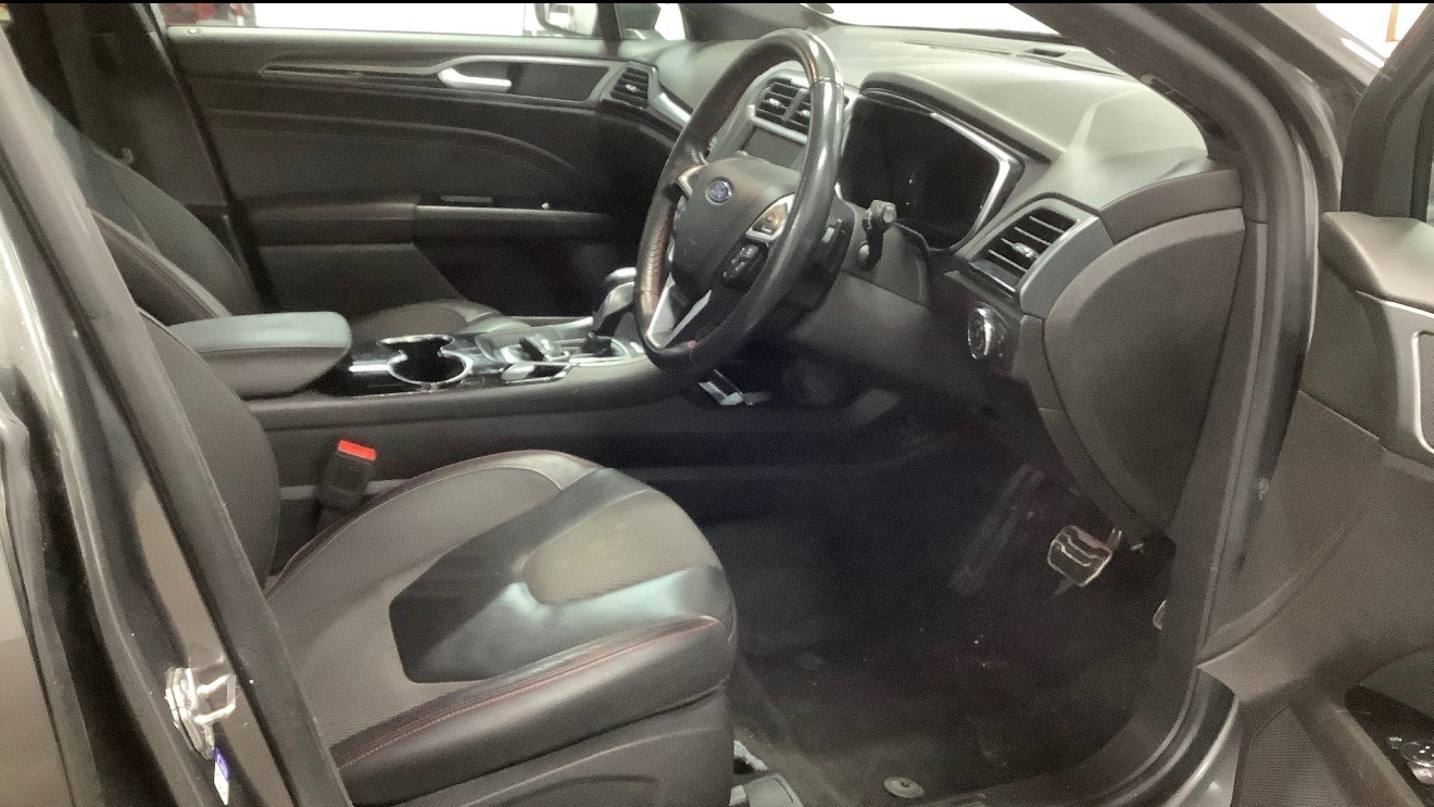 Used Ford Mondeo 2018 for sale - 77053152: Photo 5