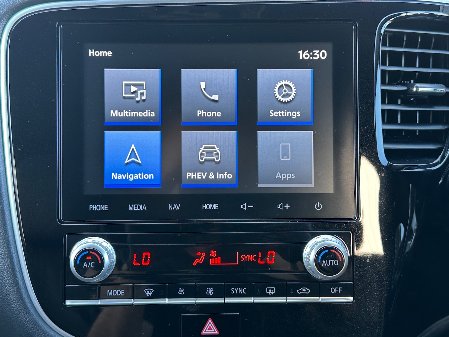 Used Mitsubishi Outlander 2020 for sale - 77140951: Photo 17