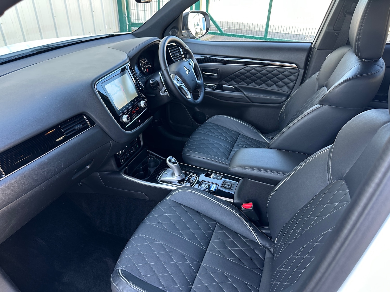 Used Mitsubishi Outlander 2020 for sale - 77140951: Photo 8