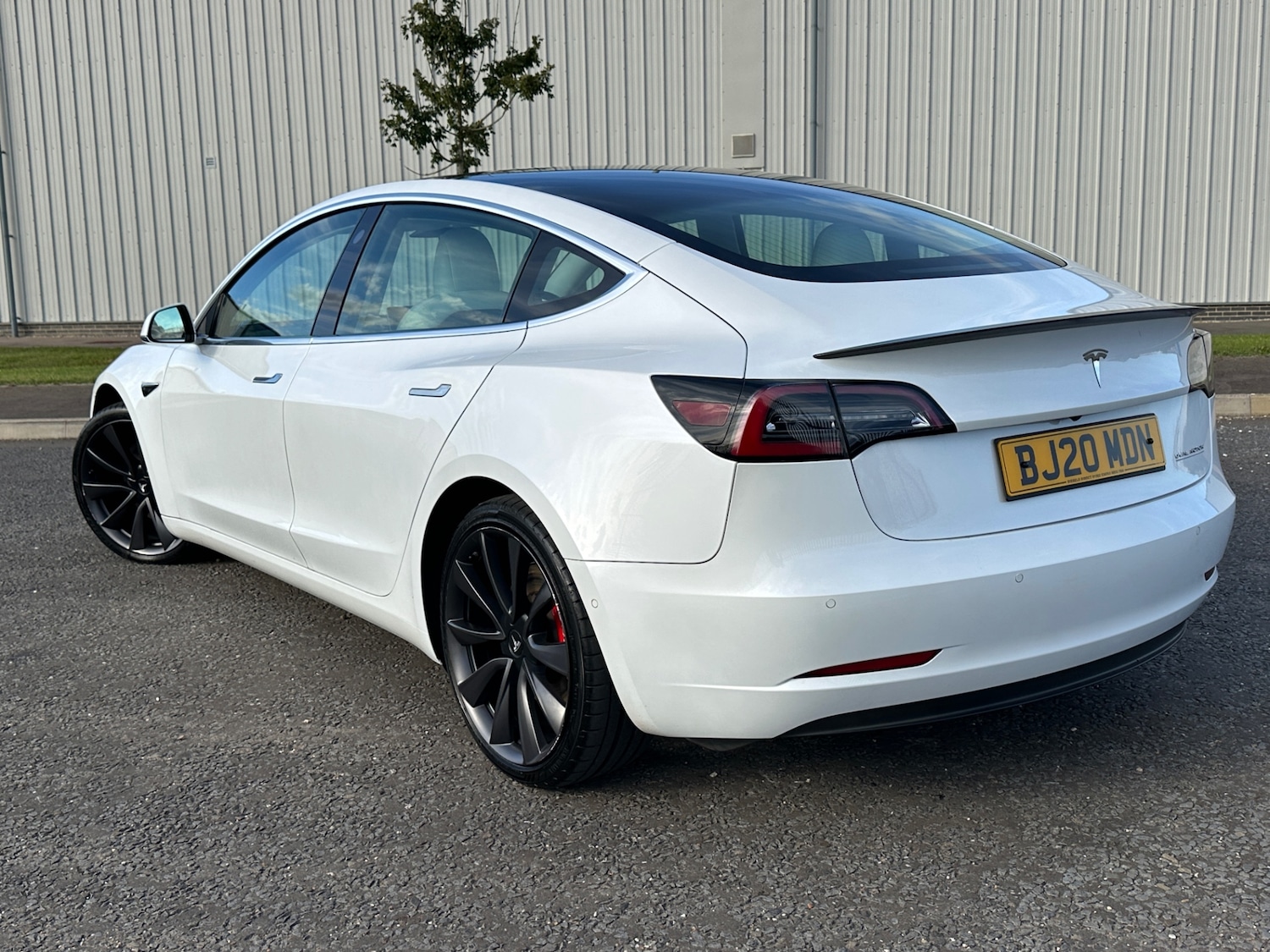 Used Tesla Model 3 2020 for sale - 76387388: Photo 5