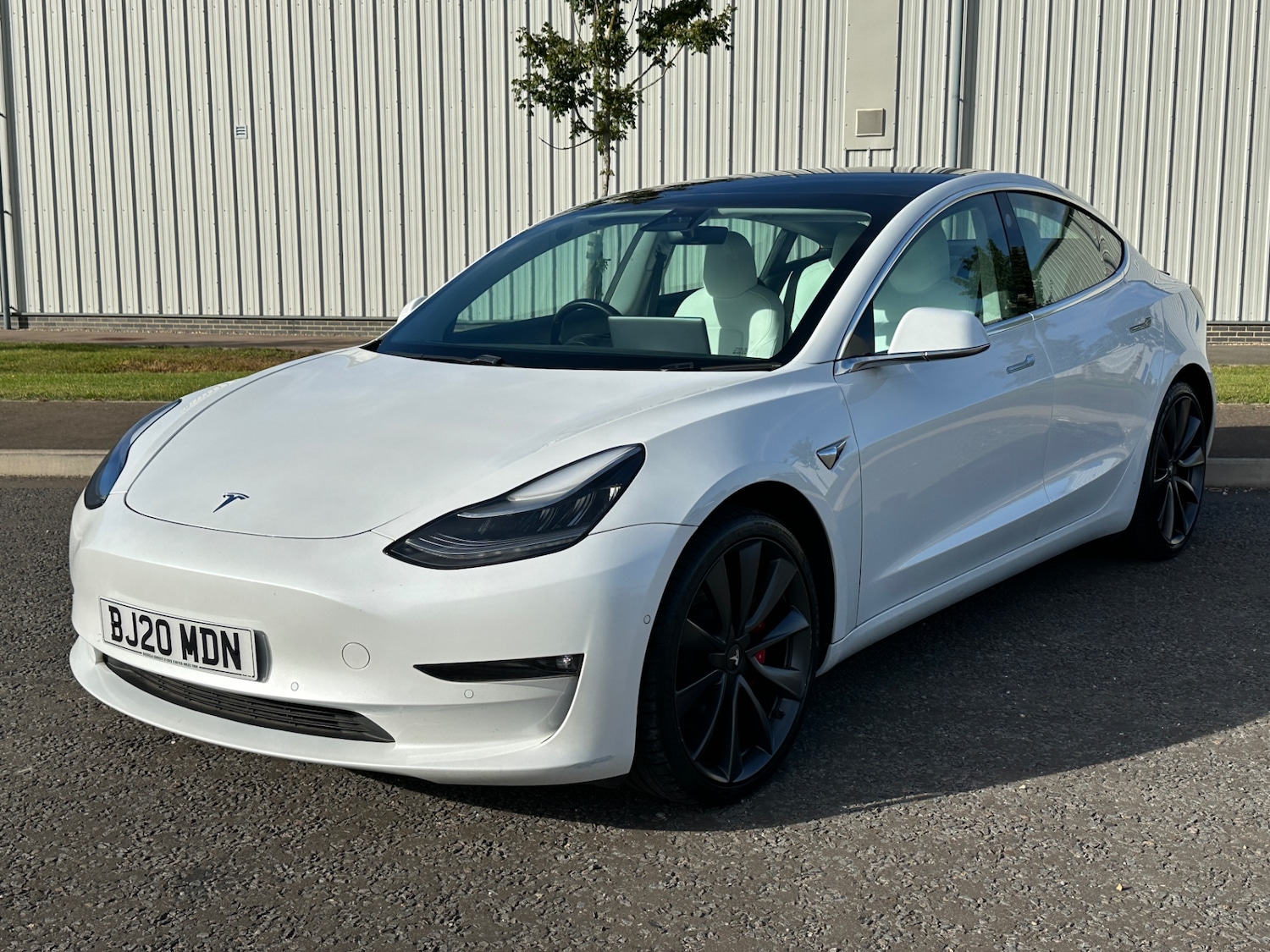 Used Tesla Model 3 2020 for sale - 76387388: Photo 6