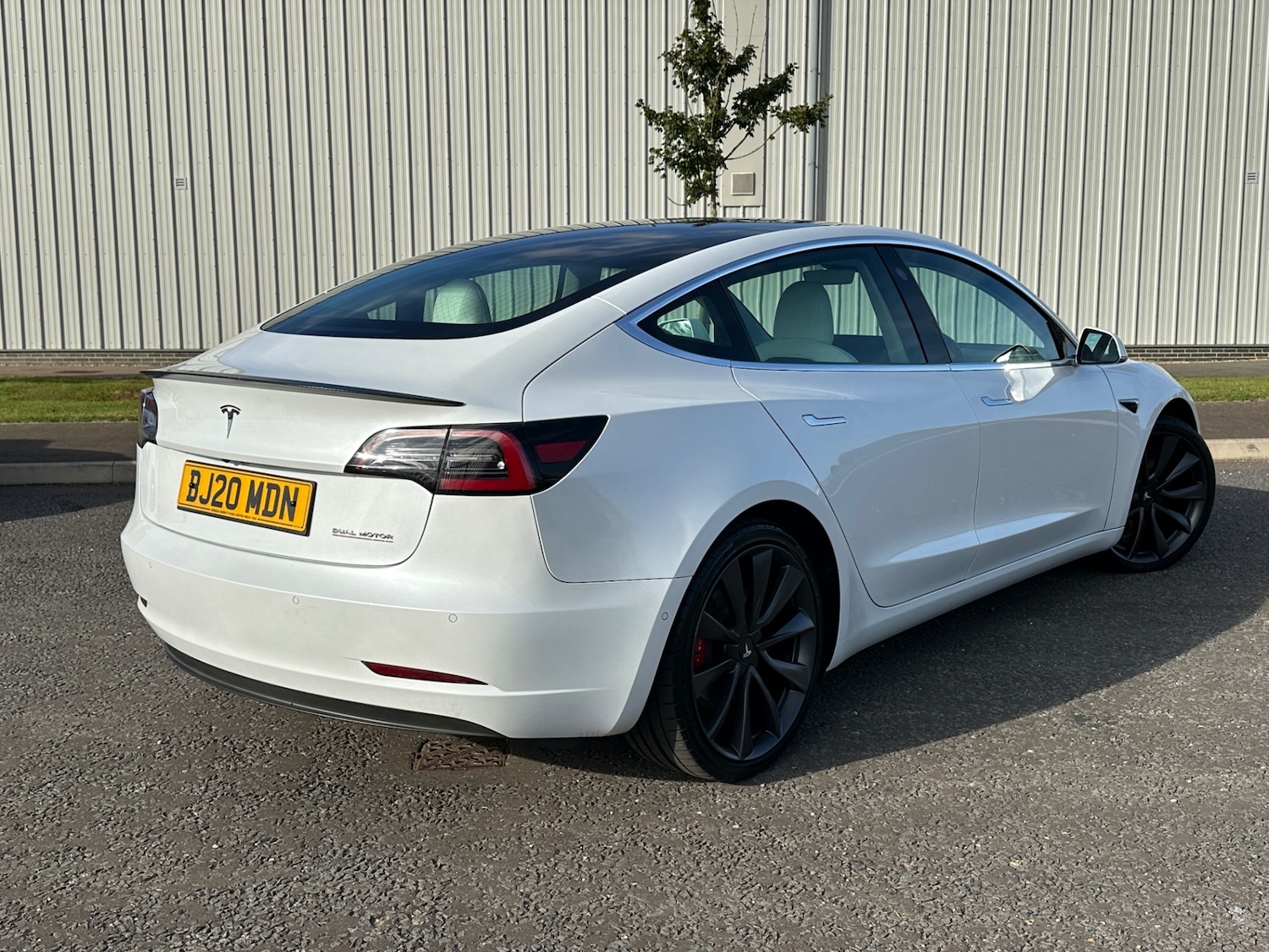 Used Tesla Model 3 2020 for sale - 76387388: Photo 9