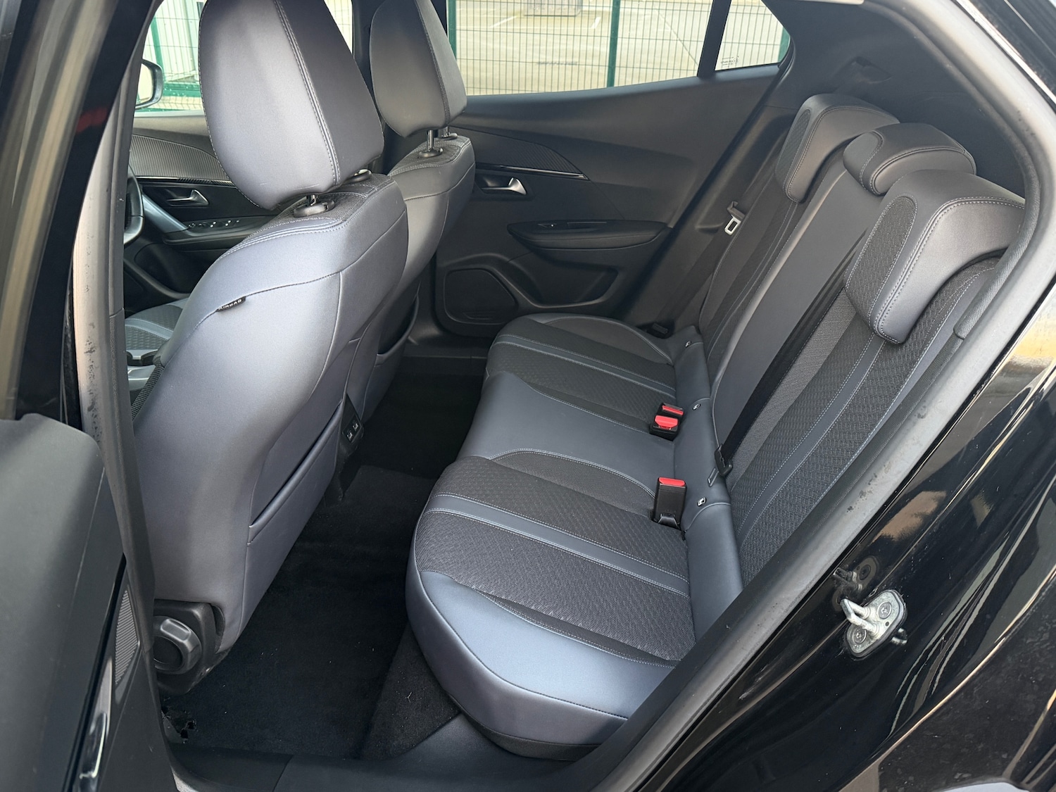 Used Peugeot 2008 2020 for sale - 77019142: Photo 11