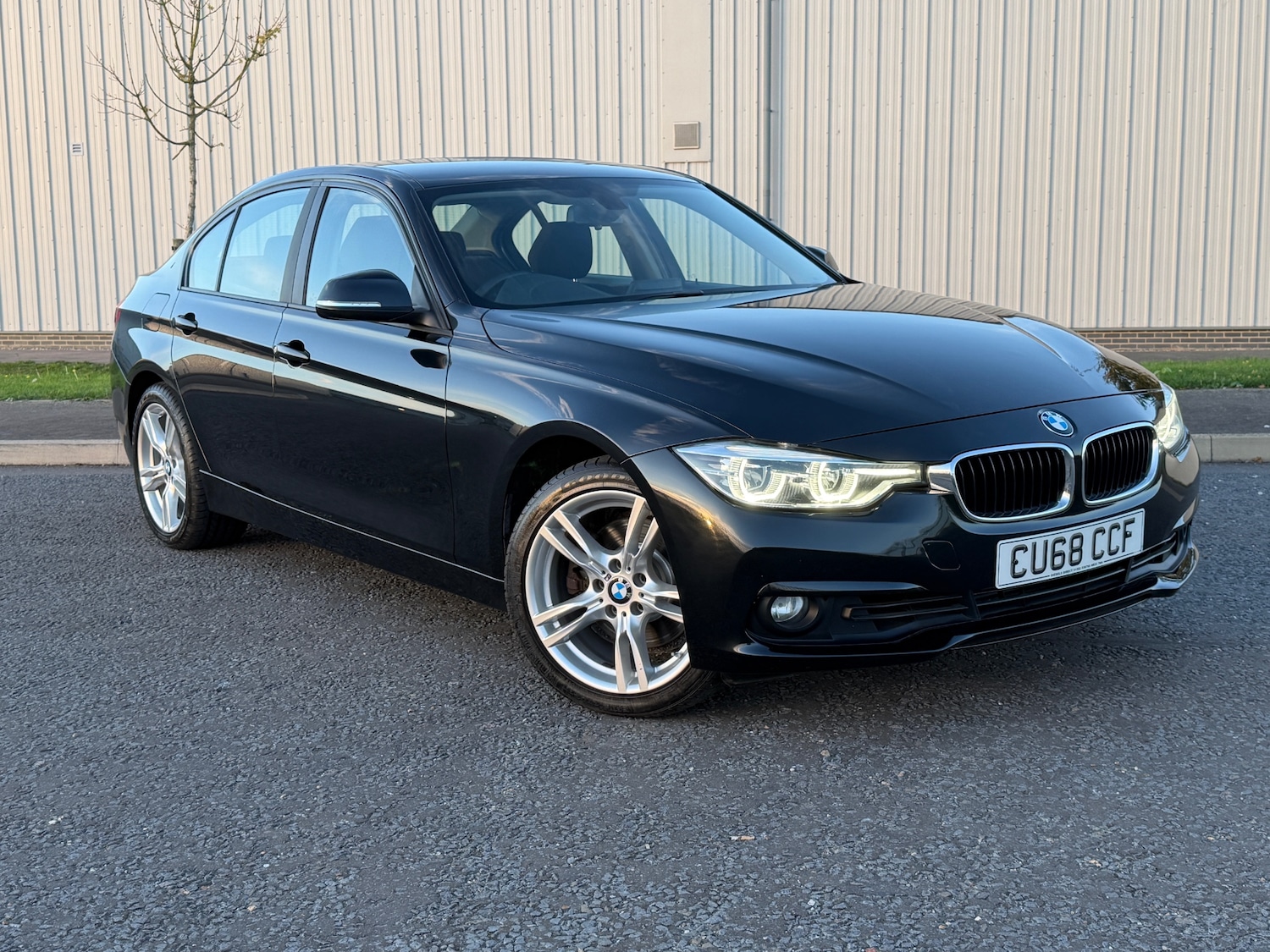 Used BMW 3 Series 2019 for sale - 76583401: Photo 1