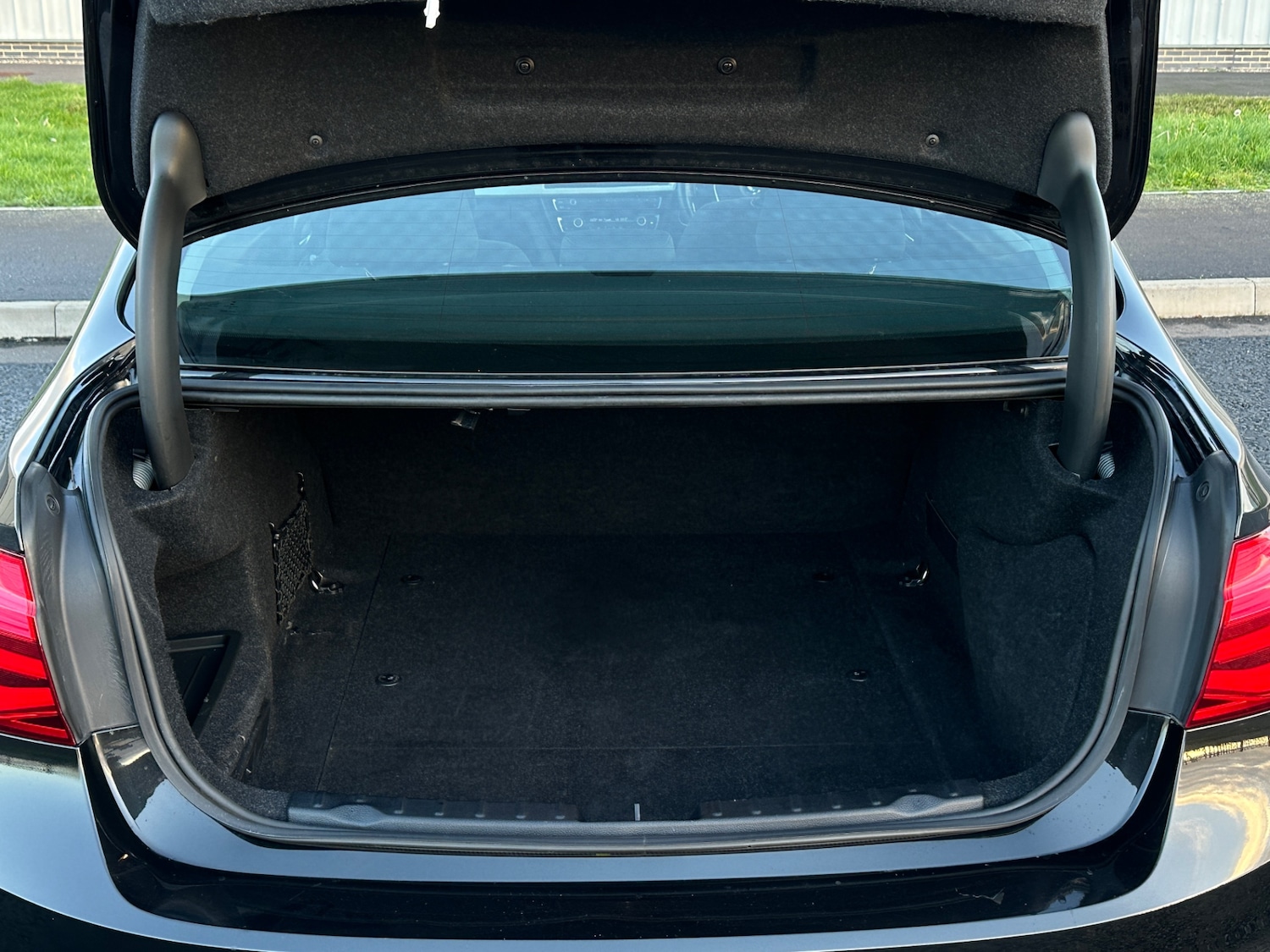 Used BMW 3 Series 2019 for sale - 76583401: Photo 12