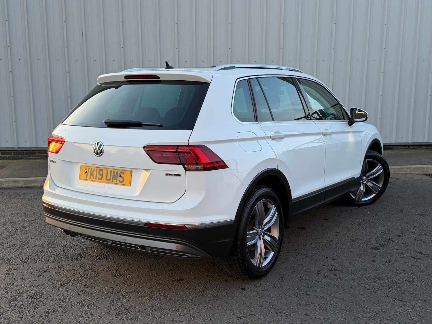 Used Volkswagen Tiguan 2019 for sale - 76935396: Photo 4