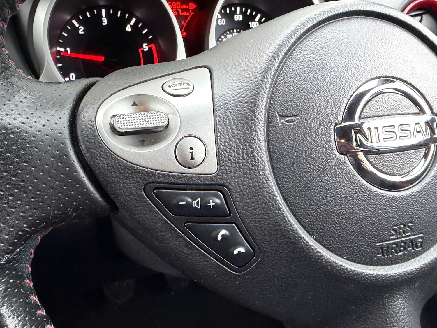 Used Nissan Juke 2015 for sale - 77241353: Photo 15