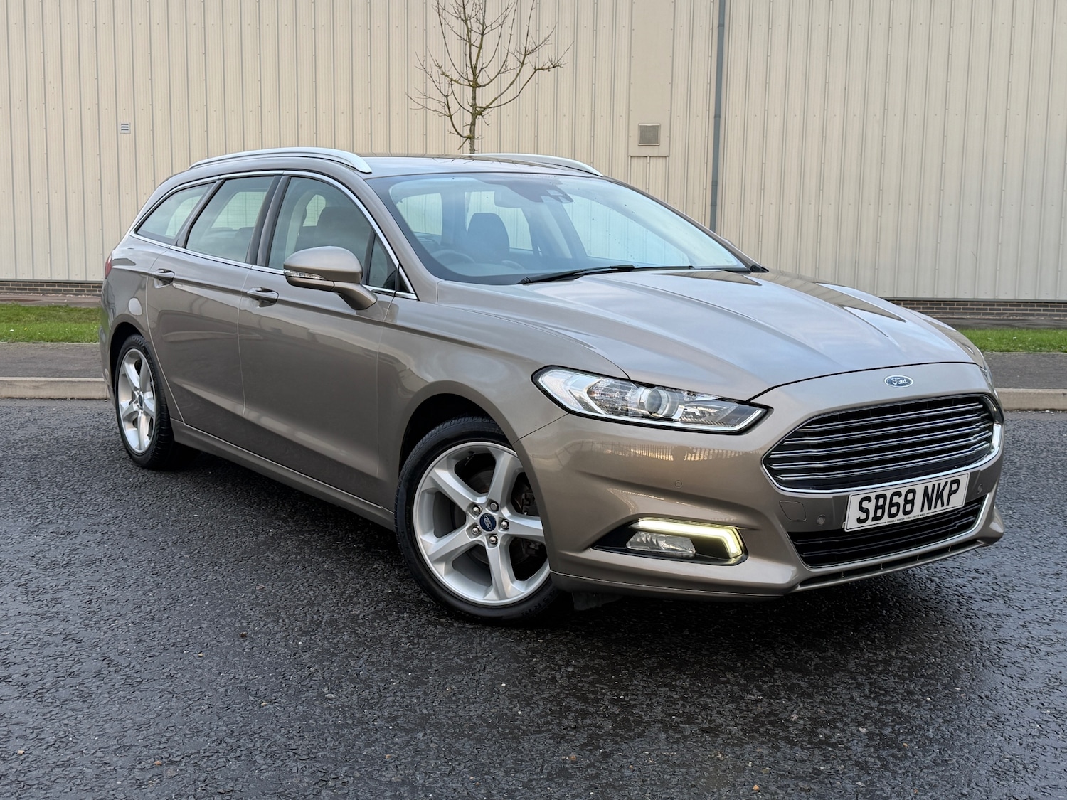 Used Ford Mondeo 2019 for sale - 76855509: Photo 1