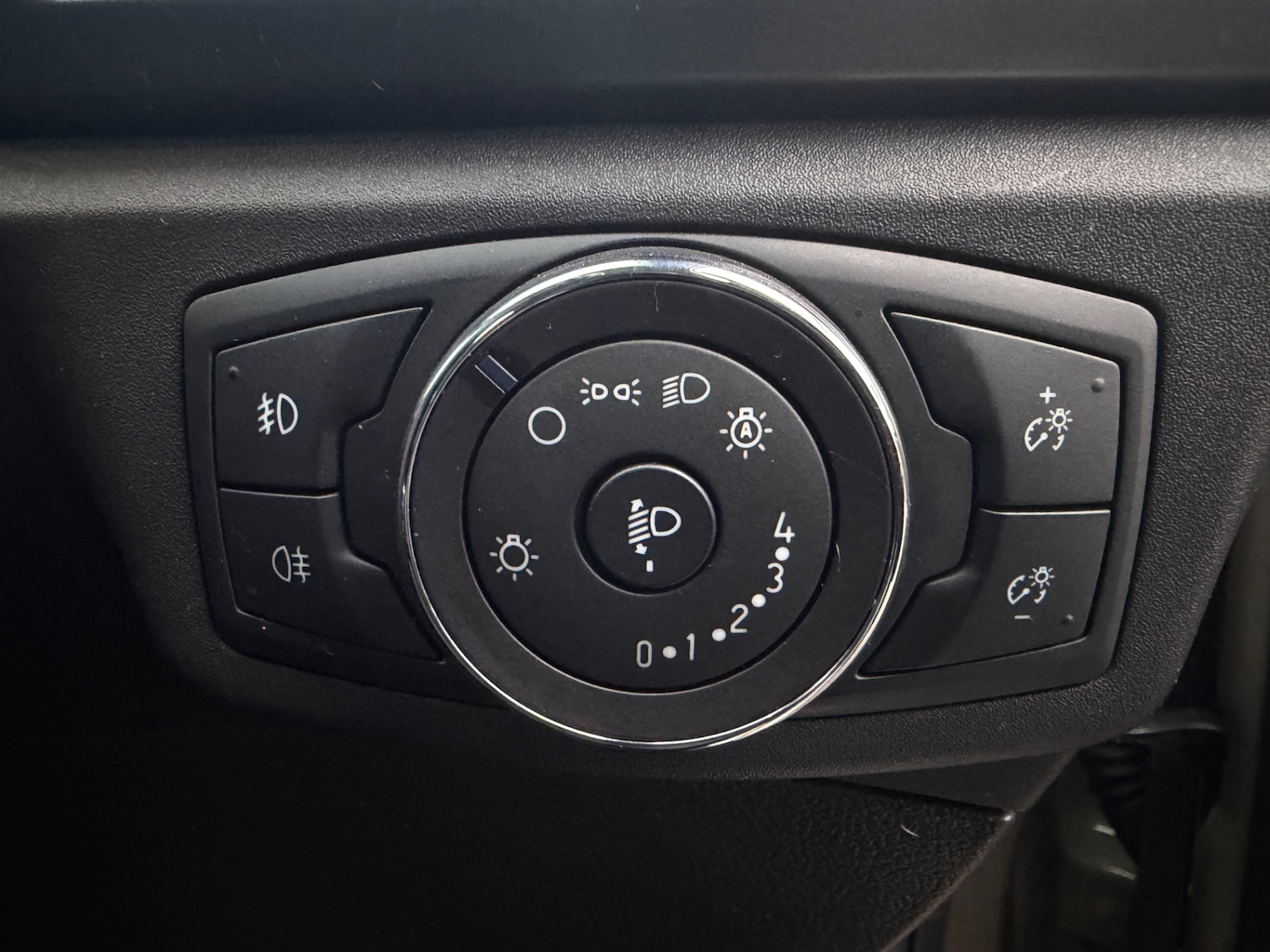 Used Ford Mondeo 2019 for sale - 76855509: Photo 26