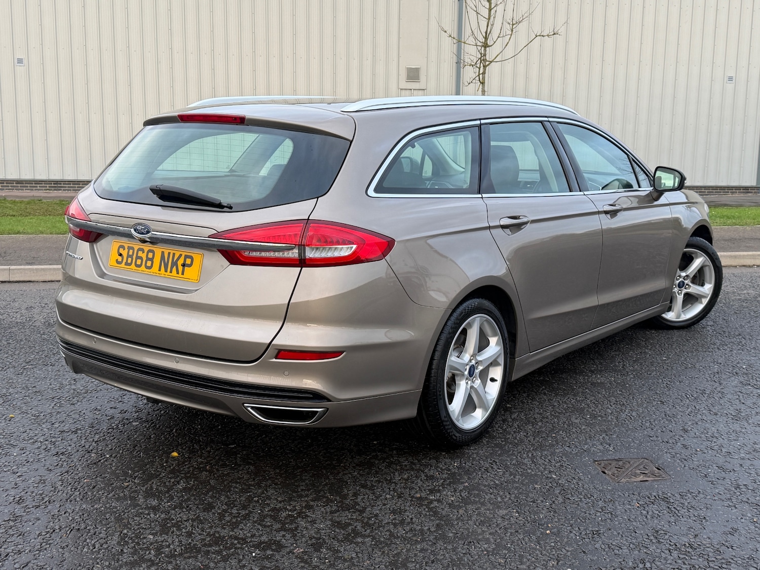 Used Ford Mondeo 2019 for sale - 76855509: Photo 4