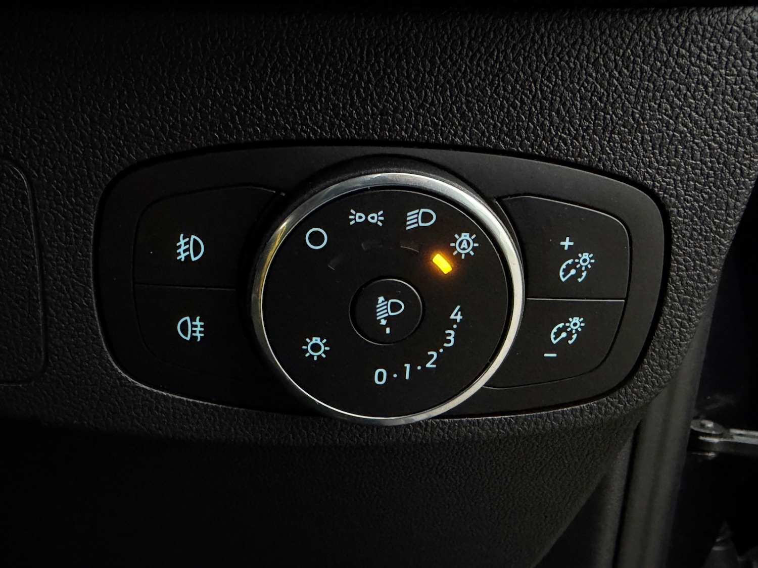 Used Ford Focus 2022 for sale - 77053497: Photo 24