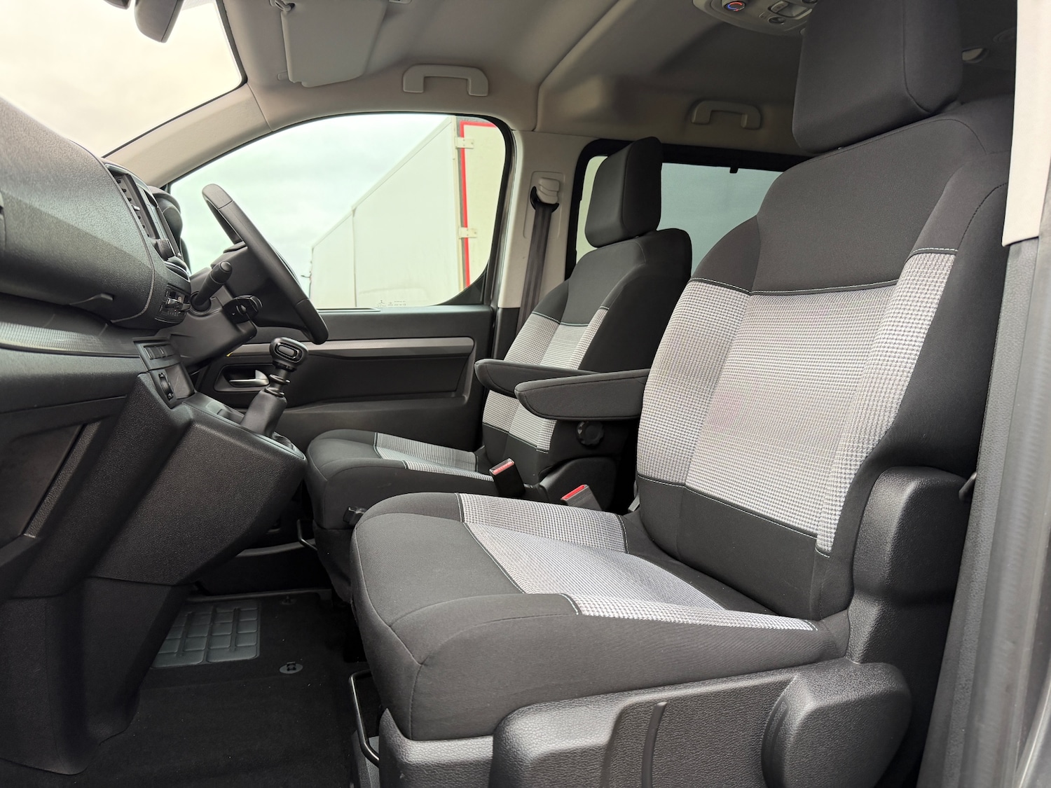 Used Citroen Space Tourer 2020 for sale - 76935420: Photo 14