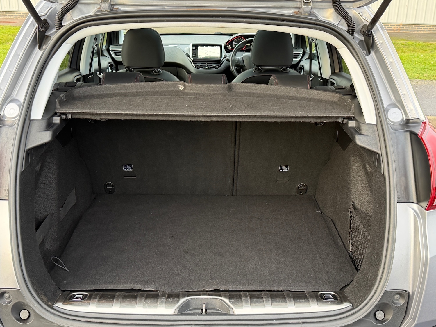 Used Peugeot 2008 2019 for sale - 76591648: Photo 13