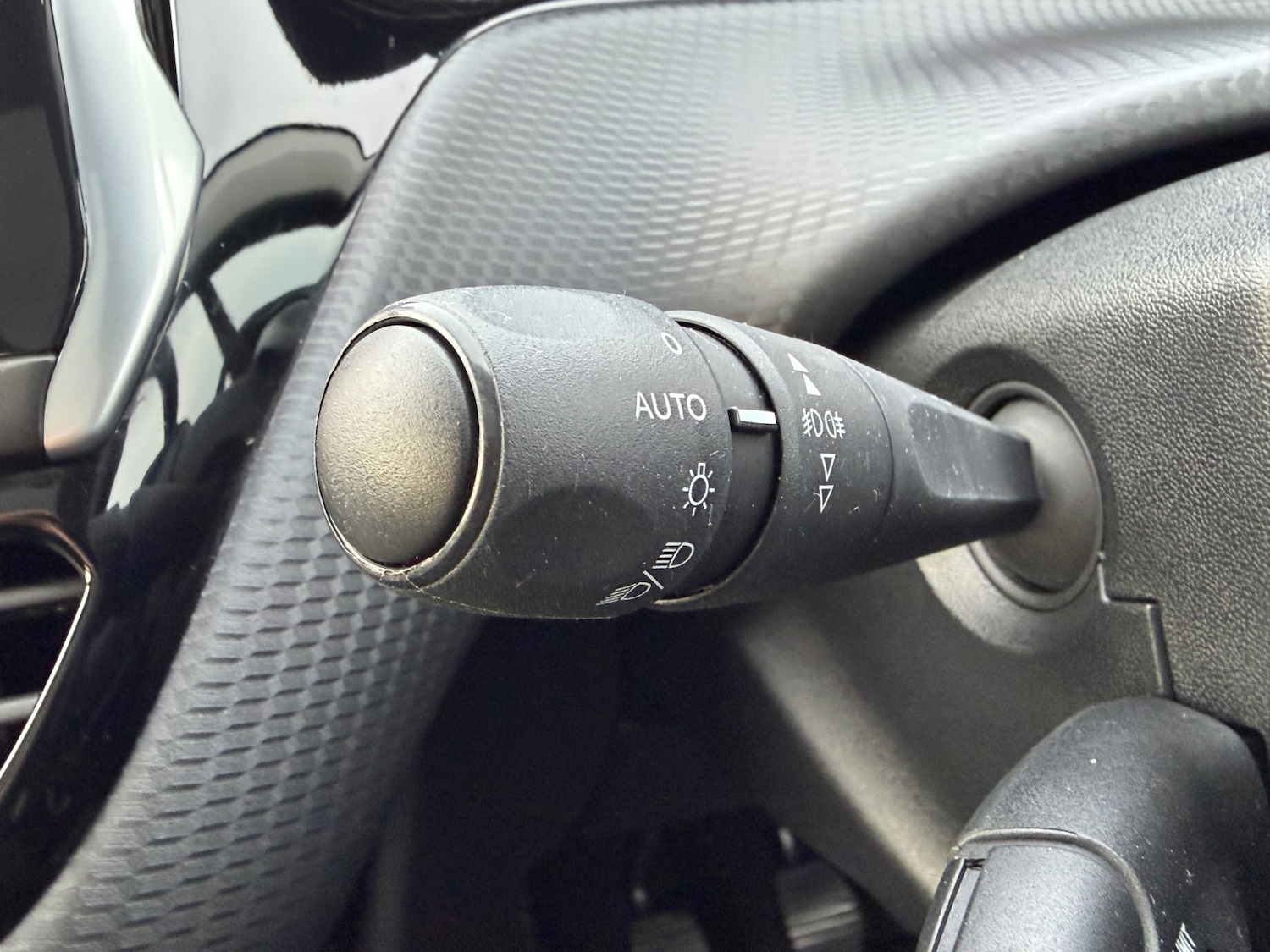 Used Peugeot 2008 2019 for sale - 76591648: Photo 26