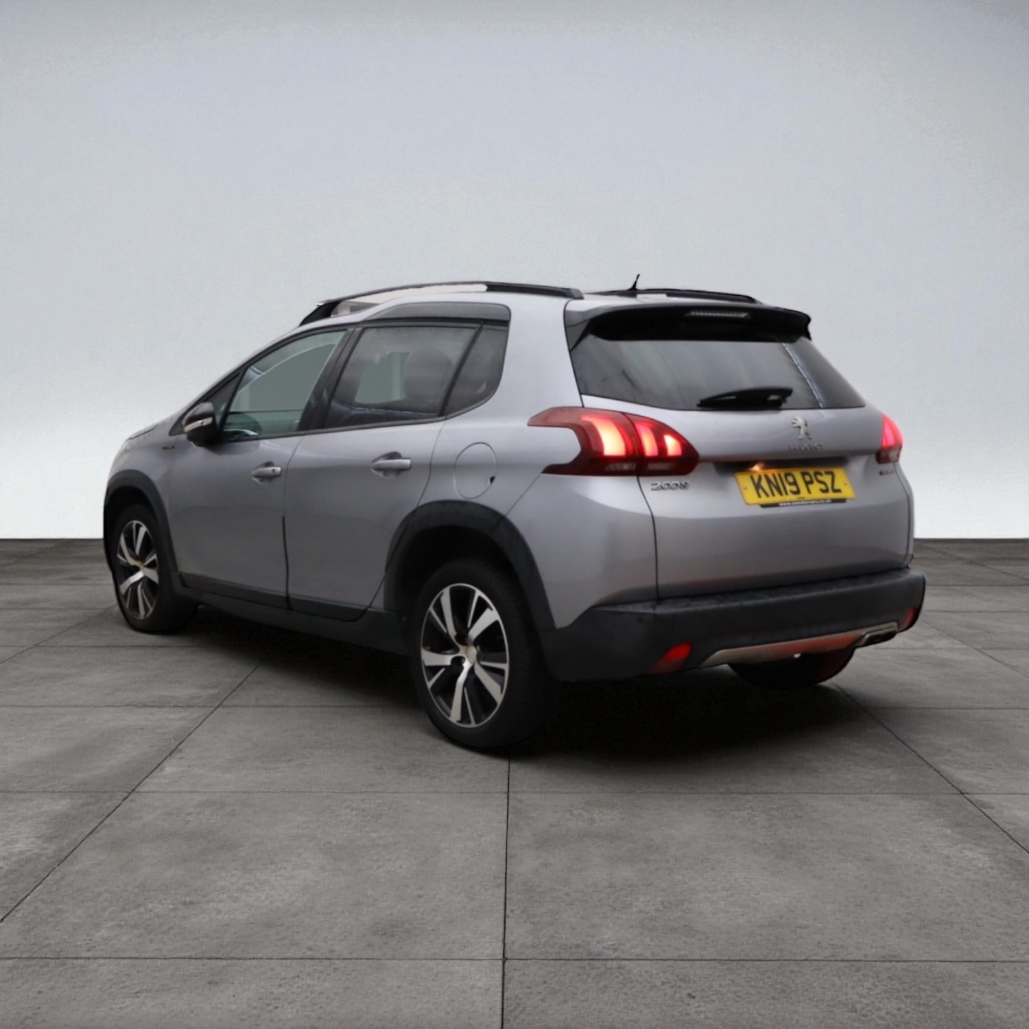Used Peugeot 2008 2019 for sale - 76591648: Photo 3
