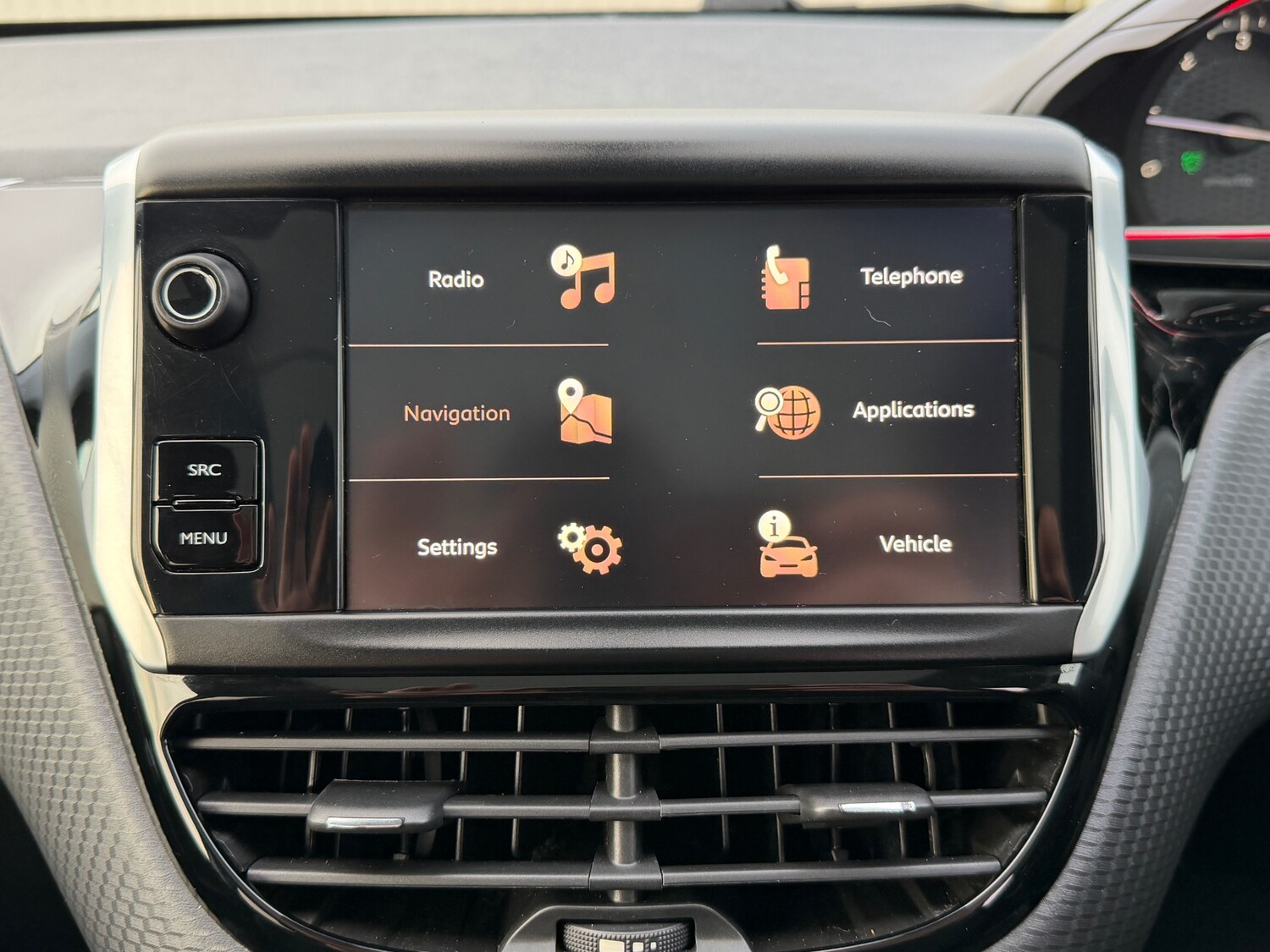 Used Peugeot 2008 2019 for sale - 76591648: Photo 32