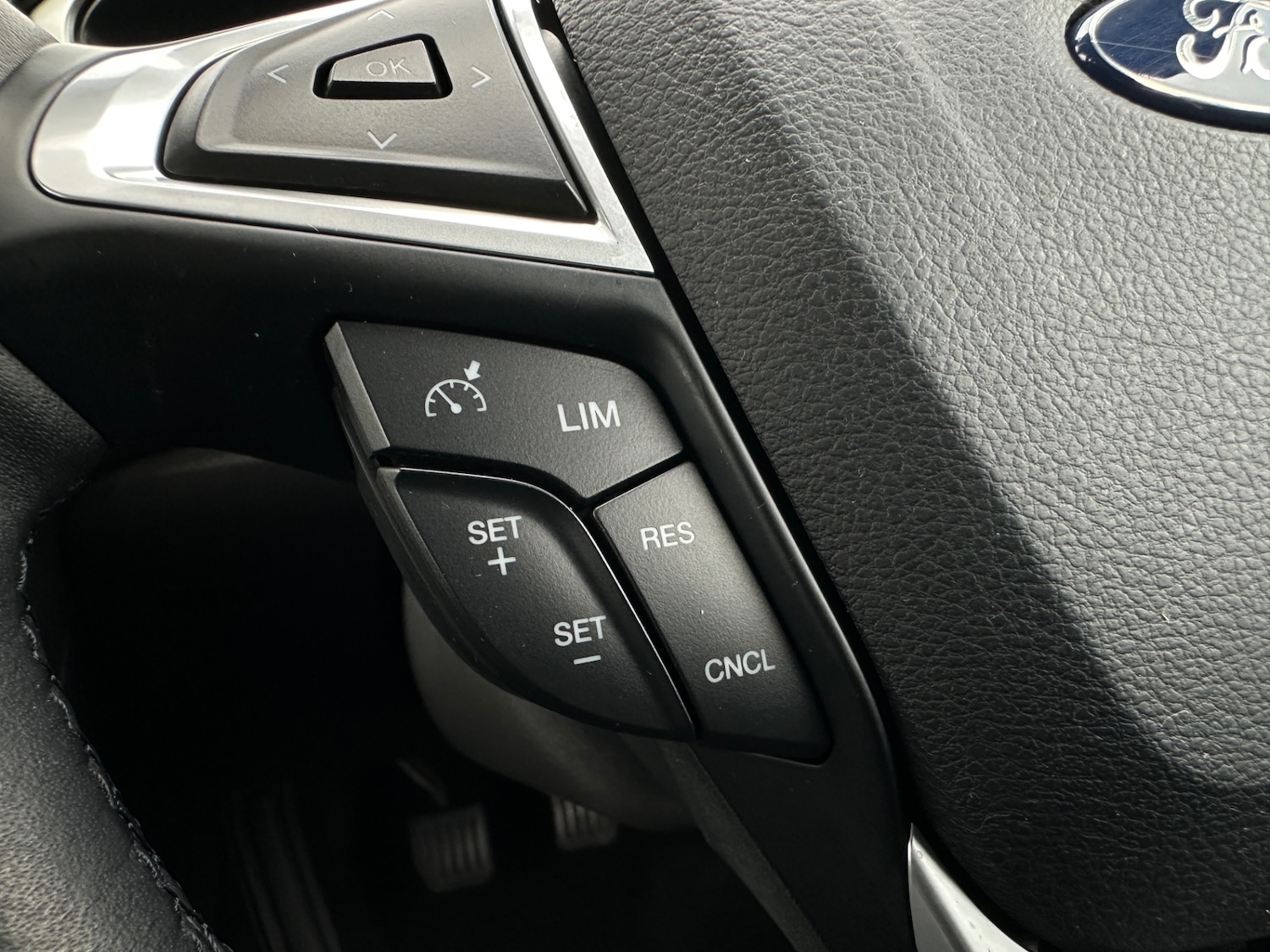 Used Ford Mondeo 2018 for sale - 76483117: Photo 24