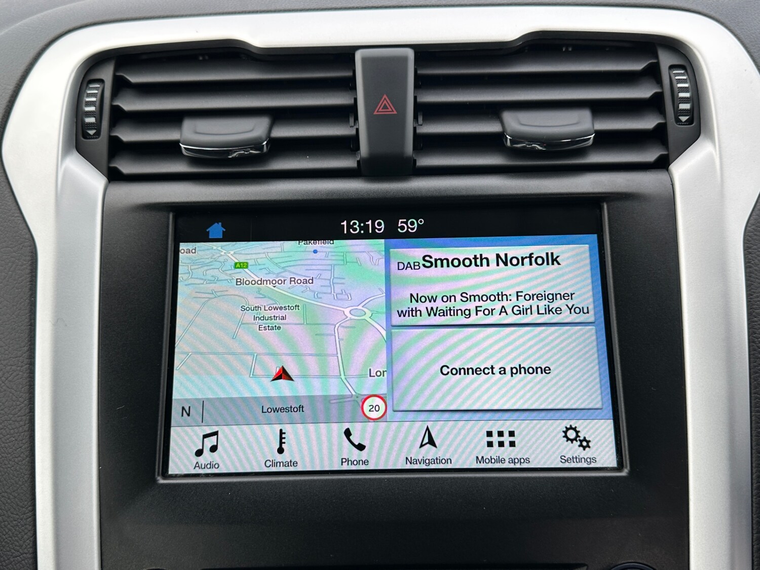 Used Ford Mondeo 2018 for sale - 76483117: Photo 27