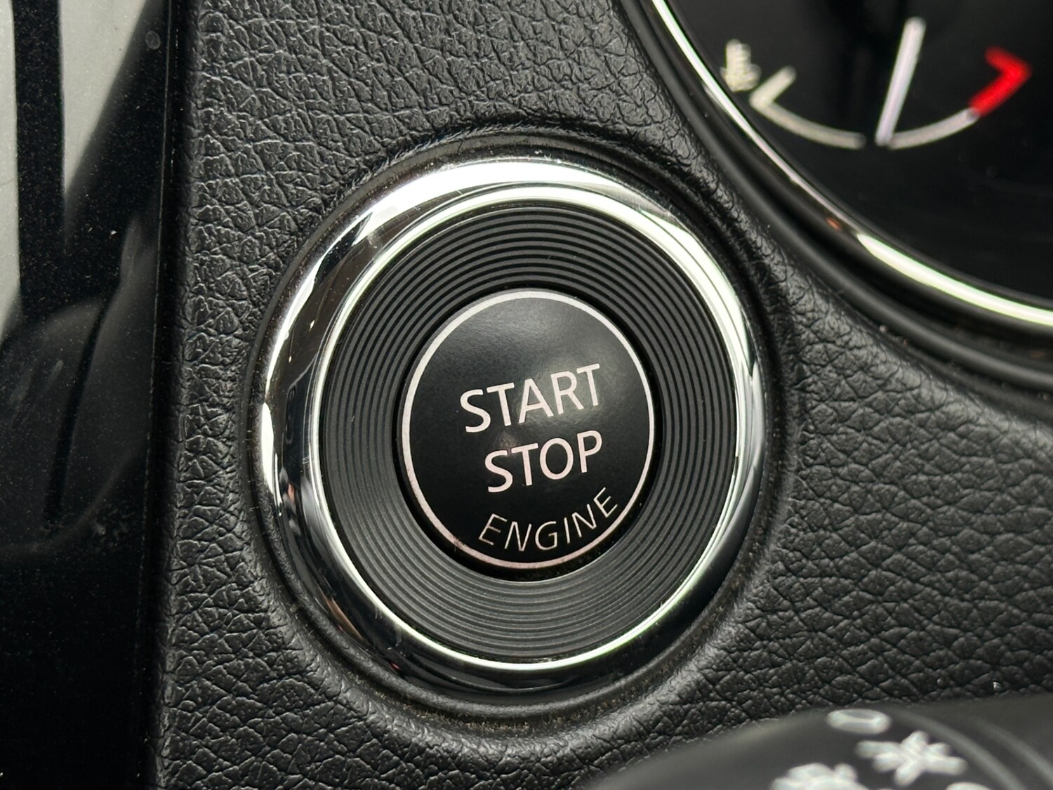 Used Nissan X-Trail 2018 for sale - 76445313: Photo 28