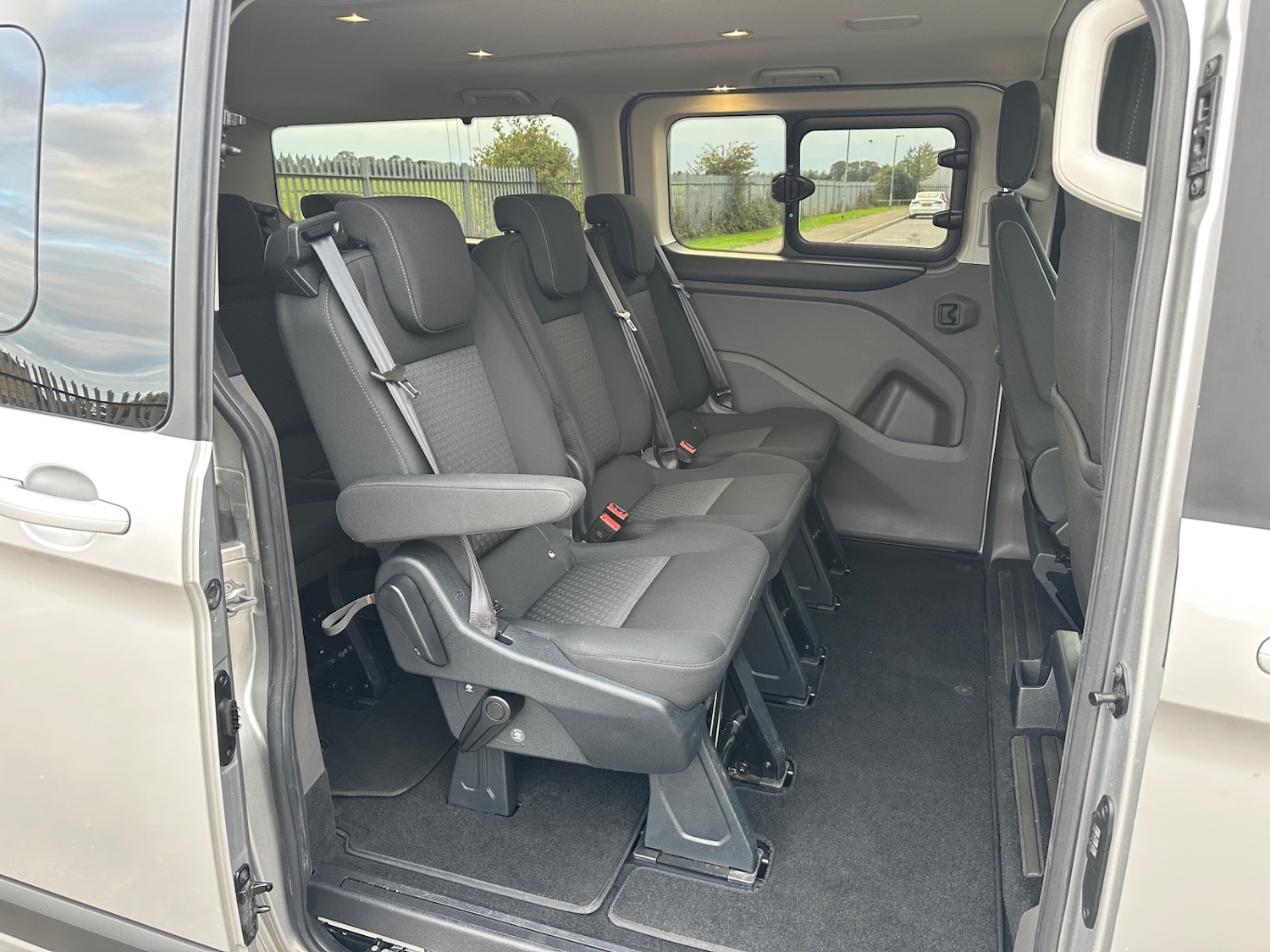 Used Ford Tourneo Custom 2019 for sale - 75575739: Photo 11