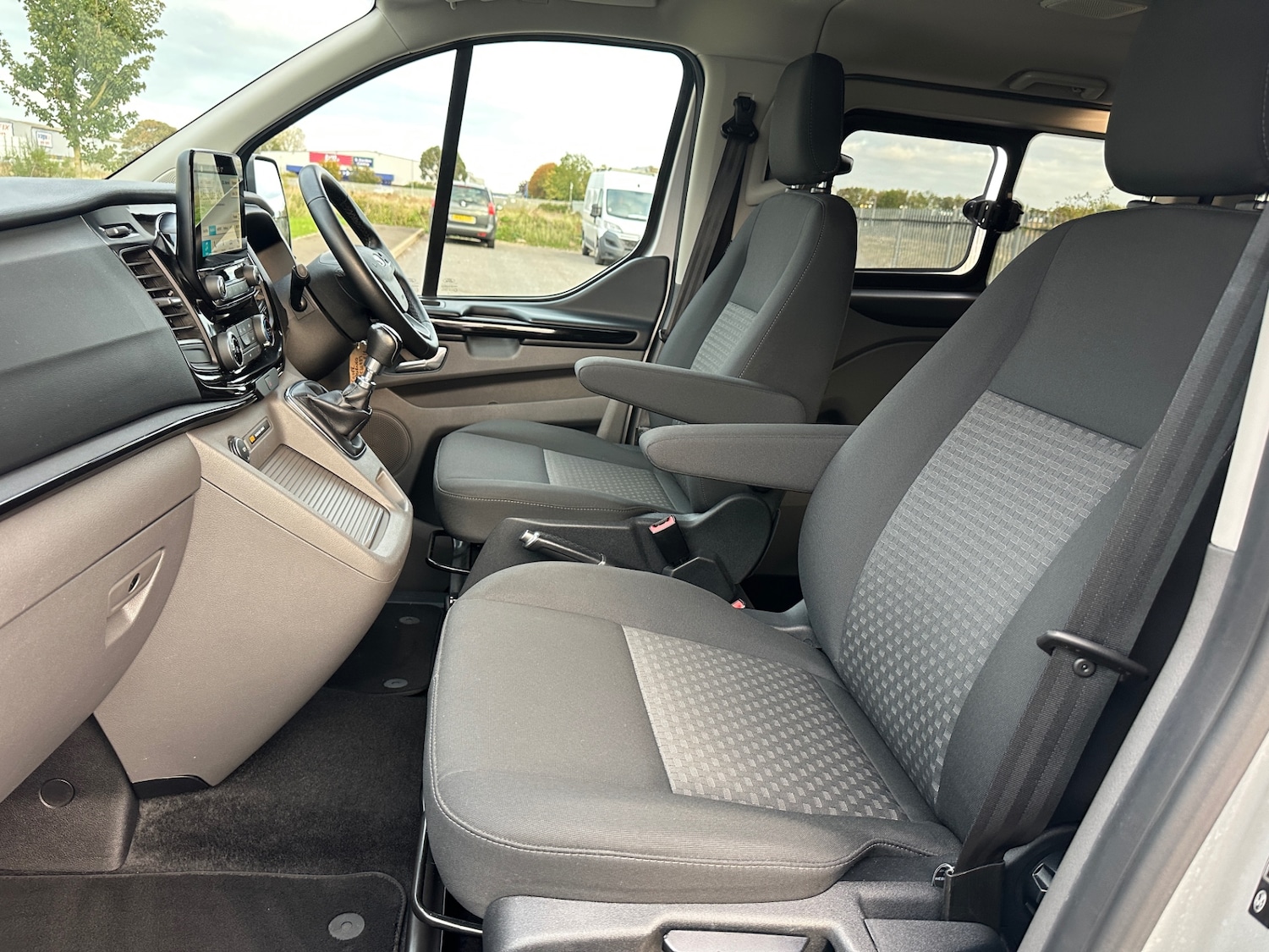 Used Ford Tourneo Custom 2019 for sale - 75575739: Photo 19