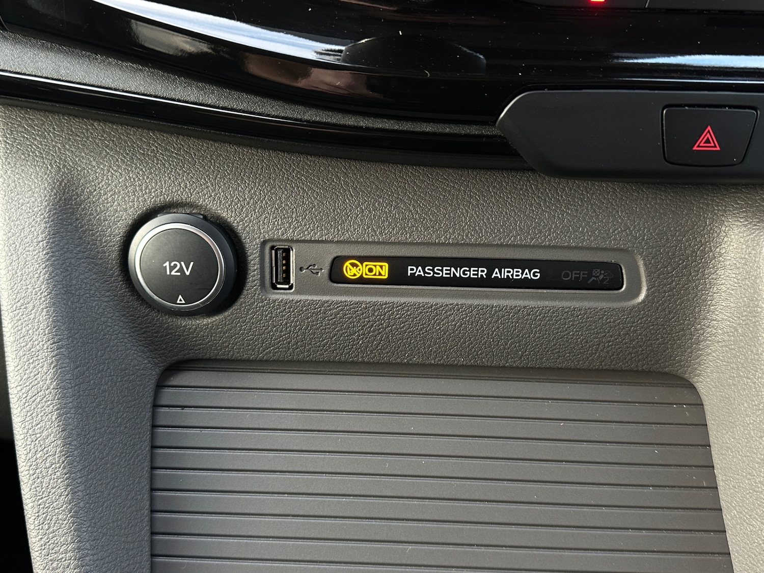 Used Ford Tourneo Custom 2019 for sale - 75575739: Photo 29