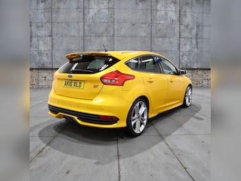 Used Ford Focus 2016 for sale - 76885139: Photo