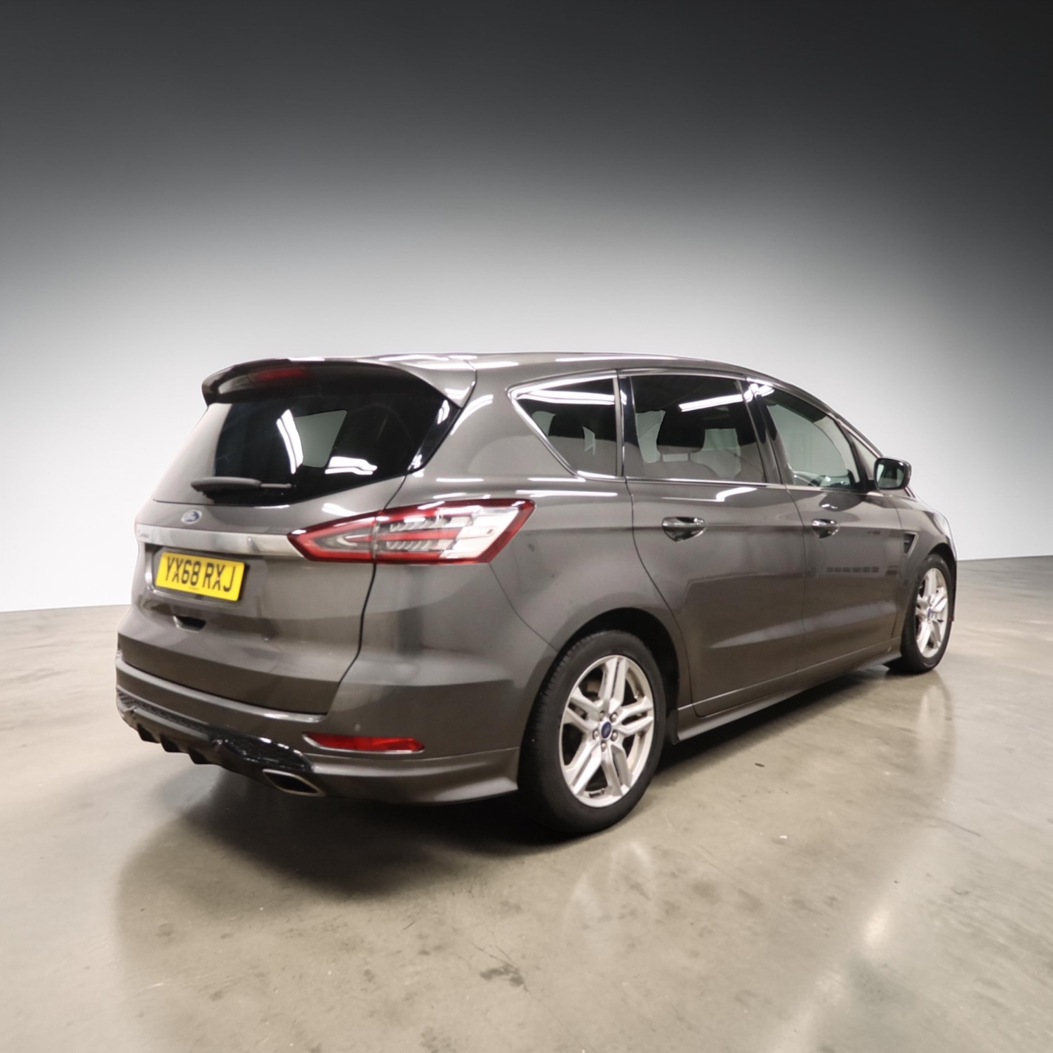 Used Ford S-Max 2018 for sale - 78060662: Photo 3