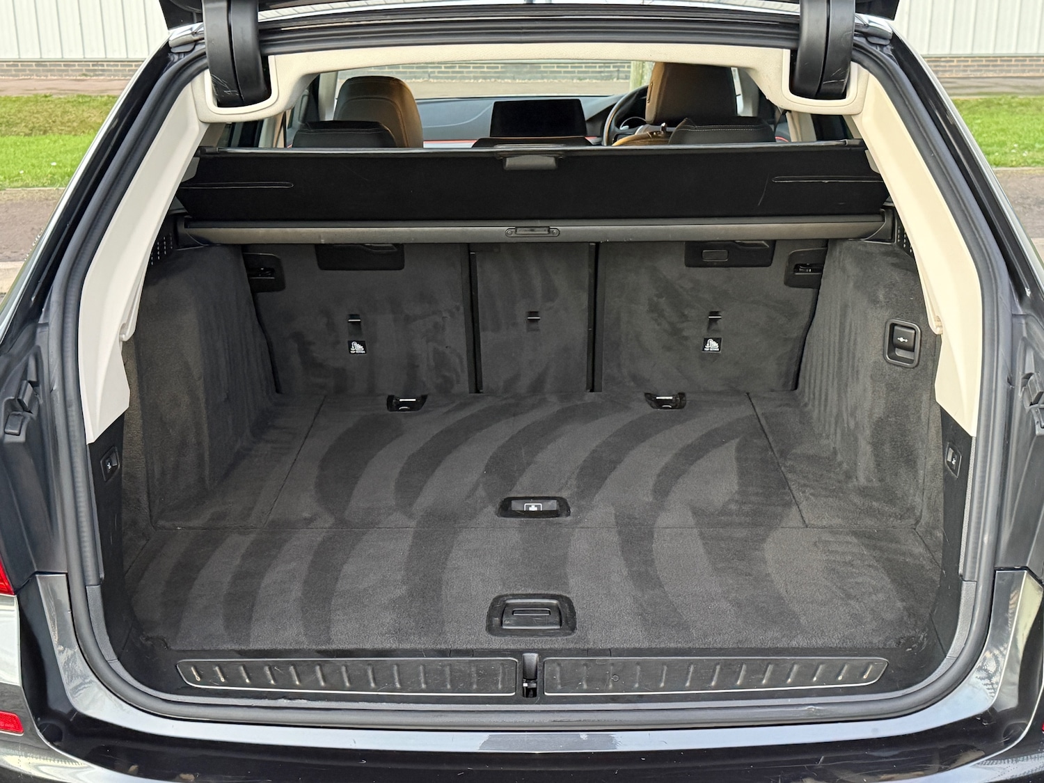 Used BMW 5 Series 2018 for sale - 77053025: Photo 7