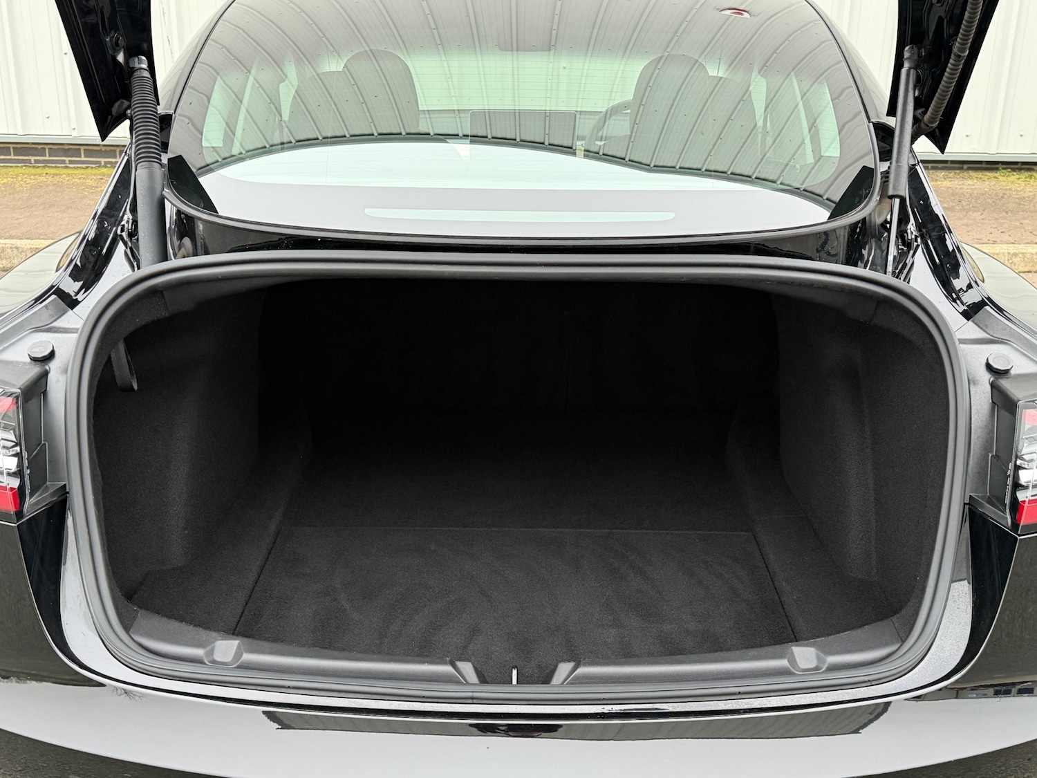 Used Tesla Model 3 2021 for sale - 77791568: Photo 10