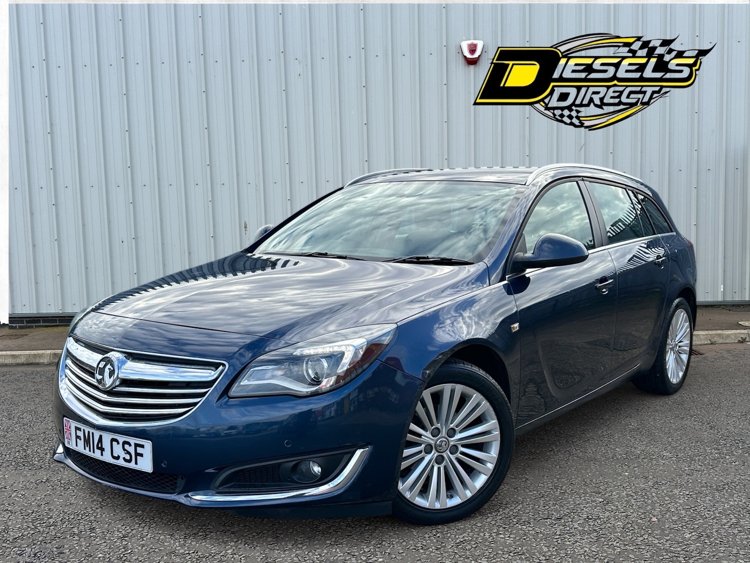 Used Vauxhall Insignia 2014 for sale - 76455600: Photo 2
