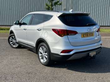 Used Hyundai Santa Fe 2018 for sale - 74996249: Photo