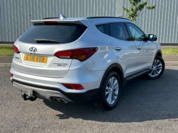 Used Hyundai Santa Fe 2018 for sale - 74996249: Photo