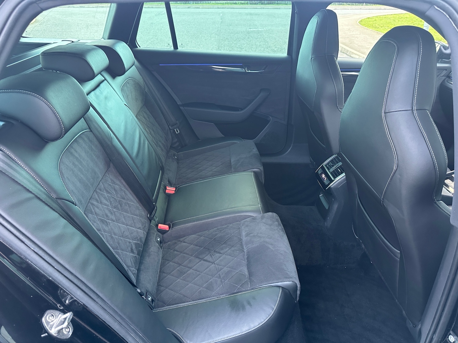 Used Skoda Superb 2018 for sale - 76378934: Photo 10