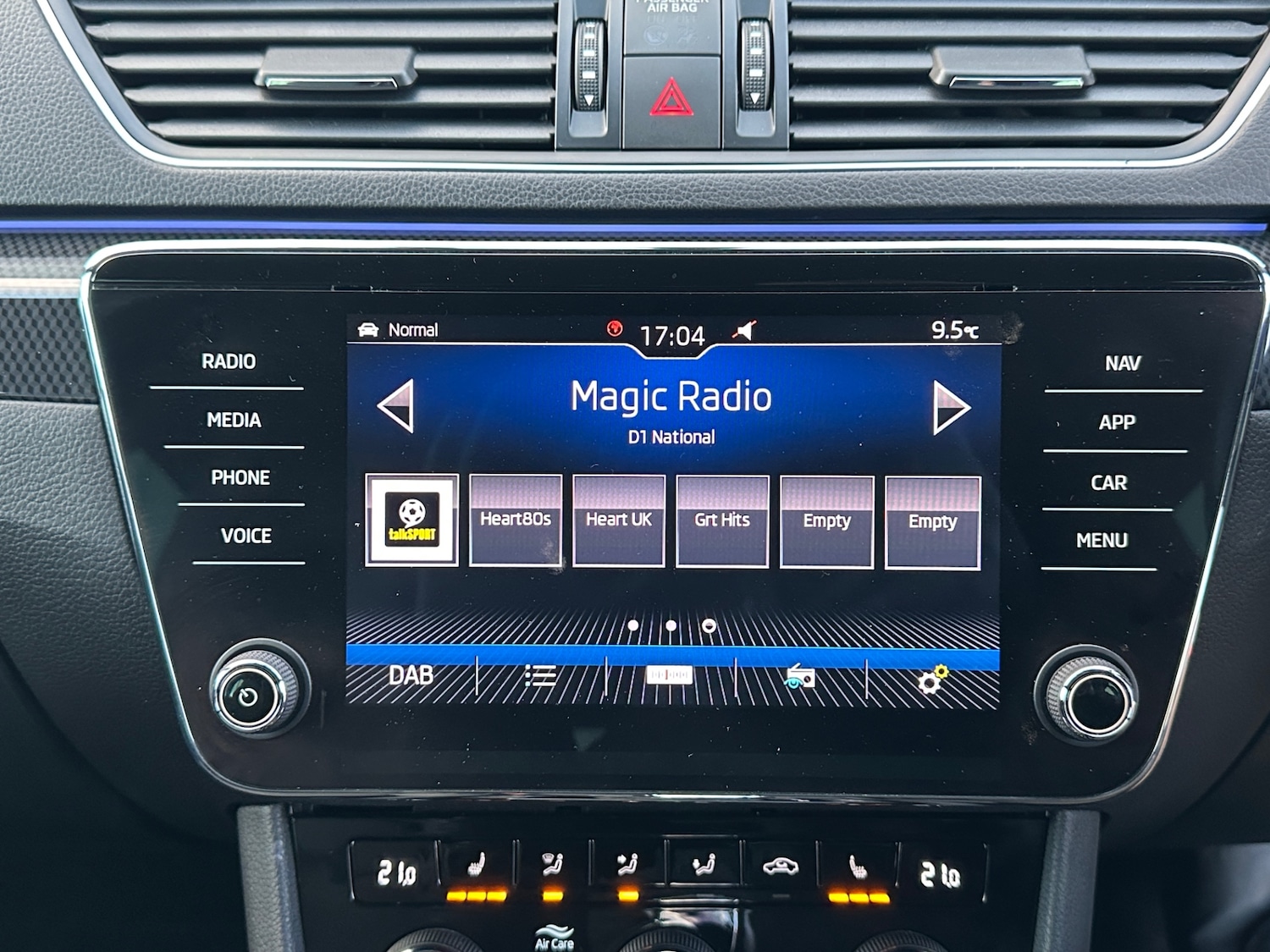 Used Skoda Superb 2018 for sale - 76378934: Photo 17