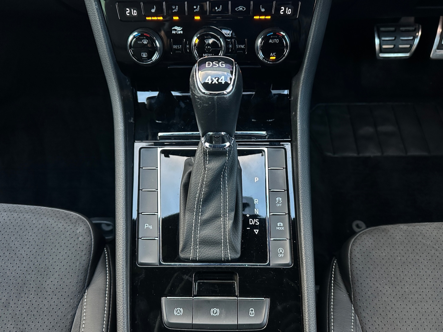 Used Skoda Superb 2018 for sale - 76378934: Photo 20