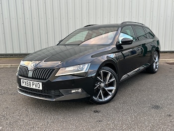 Used Skoda Superb 2018 for sale - 76378934: Photo