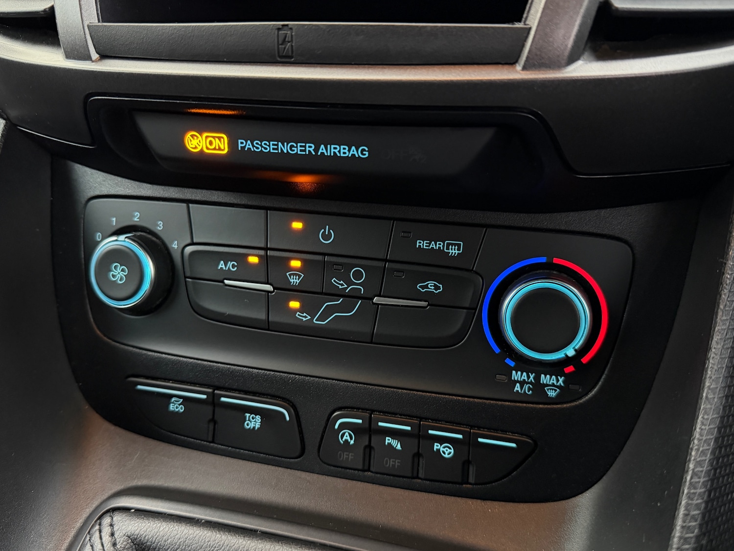 Used Ford Tourneo Connect 2020 for sale - 76726122: Photo 29