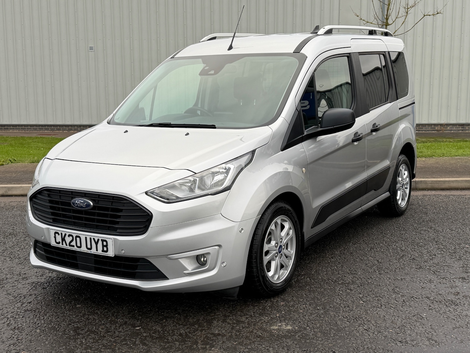 Used Ford Tourneo Connect 2020 for sale - 76726122: Photo 5