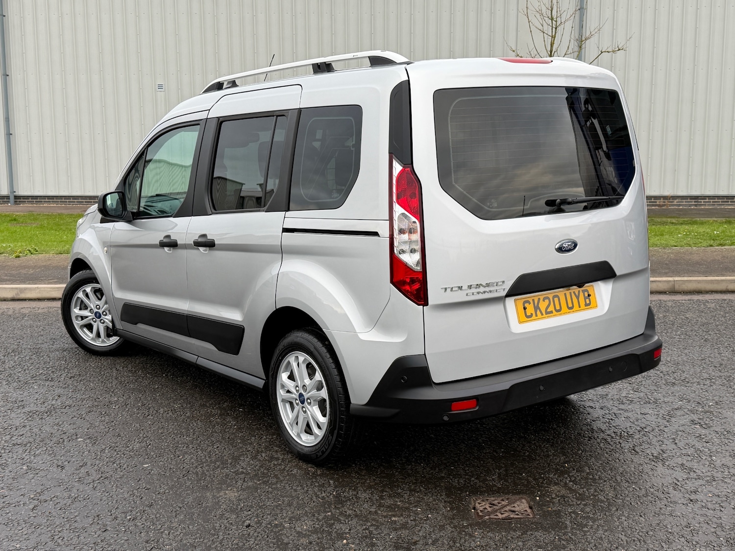 Used Ford Tourneo Connect 2020 for sale - 76726122: Photo 6